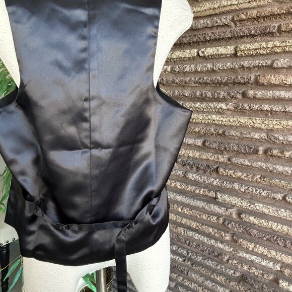 Southeastern Vintage Men's Formal Black Gold Musical Vest and Bow Tie Size Large - Picture 3 of 7